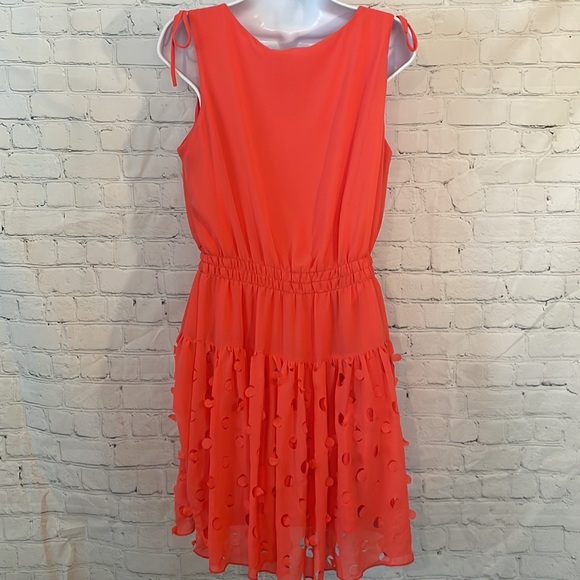 Olive & Oak coral mini dress - Picture 5 of 7